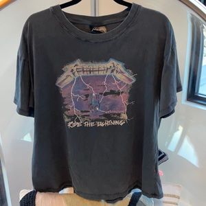 Grey Metallica graphic tee